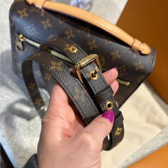 🩷sold🩷Louis Vuitton Pochette Métis Monogram - Picture 15 of 15